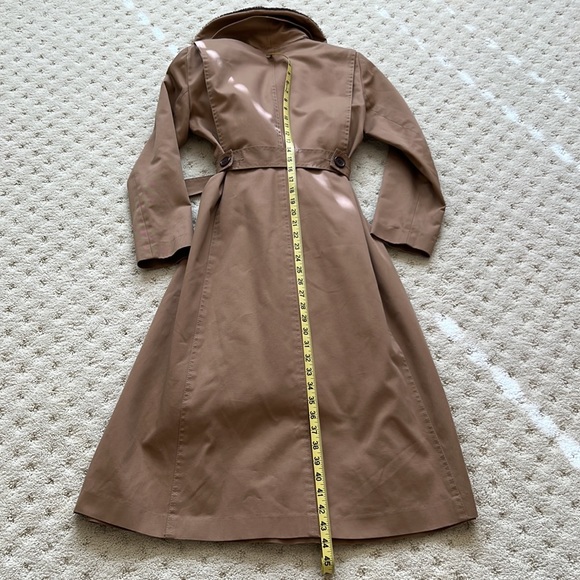 Vintage 90’s camel trench. - Picture 3 of 8